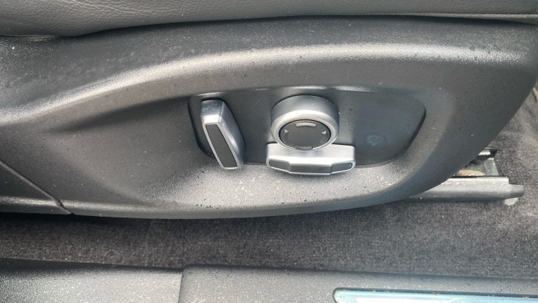 Jaguar E-Pace 2.0 D200 R-Dynamic SE 5dr Auto Diesel Estate